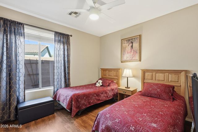 1823 W DION Drive W, Phoenix, AZ 85086