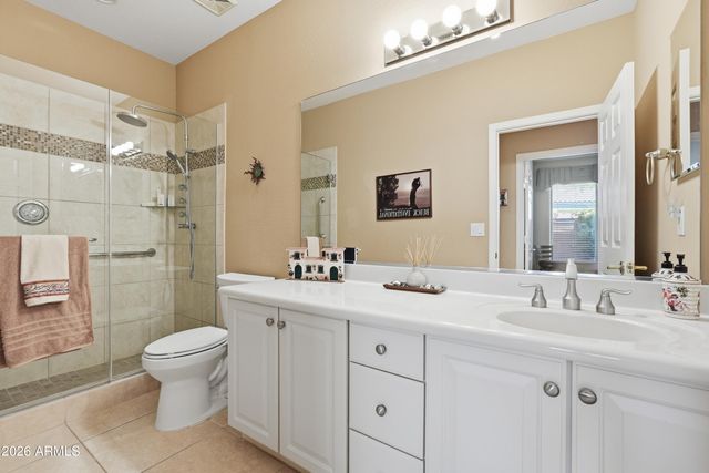 1823 W DION Drive W, Phoenix, AZ 85086