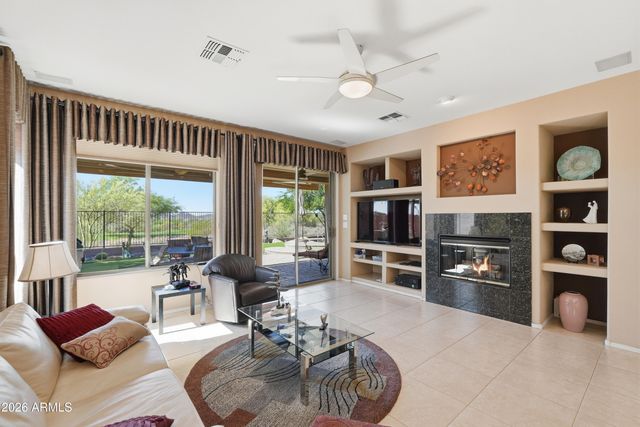 1823 W DION Drive W, Phoenix, AZ 85086