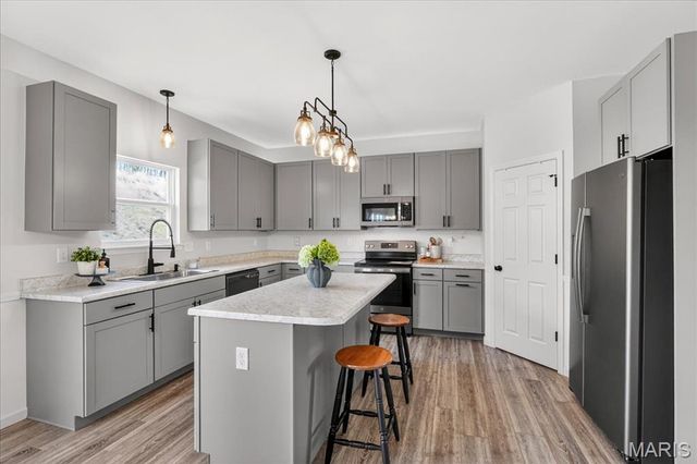 5380 Shawnee View Court, Eureka, MO 63025