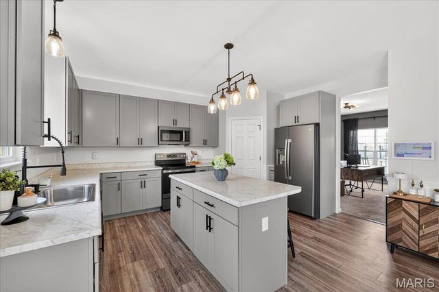 5380 Shawnee View Court, Eureka, MO 63025