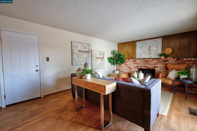 1428 Saint Frances Dr, Antioch, CA 94509