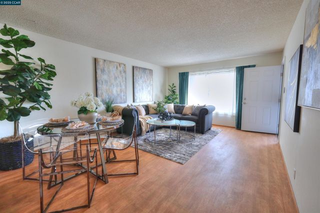 1428 Saint Frances Dr, Antioch, CA 94509