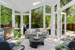 108 Randolph St, Napa, CA 94559