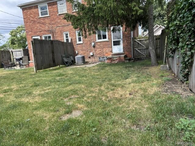 1814 N Center, Royal Oak, MI 48073