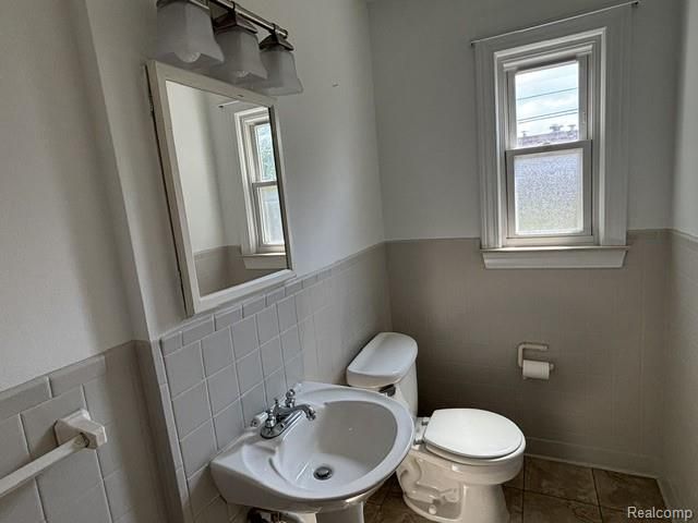 1814 N Center, Royal Oak, MI 48073