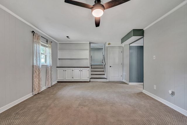 1410 Lakeridge CIR, Troutville, VA 24175