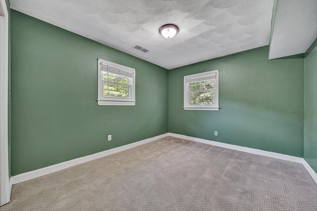 1410 Lakeridge CIR, Troutville, VA 24175