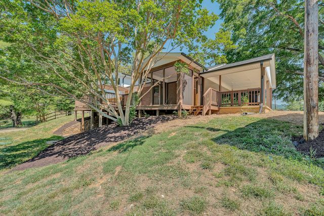 1410 Lakeridge CIR, Troutville, VA 24175