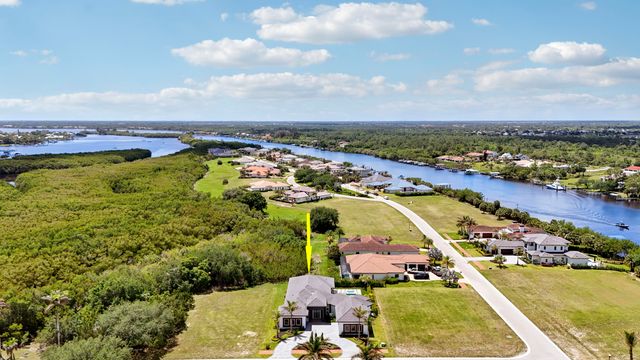 179 SE Via Terra Bella, Port St. Lucie, Port St Lucie, FL 34952