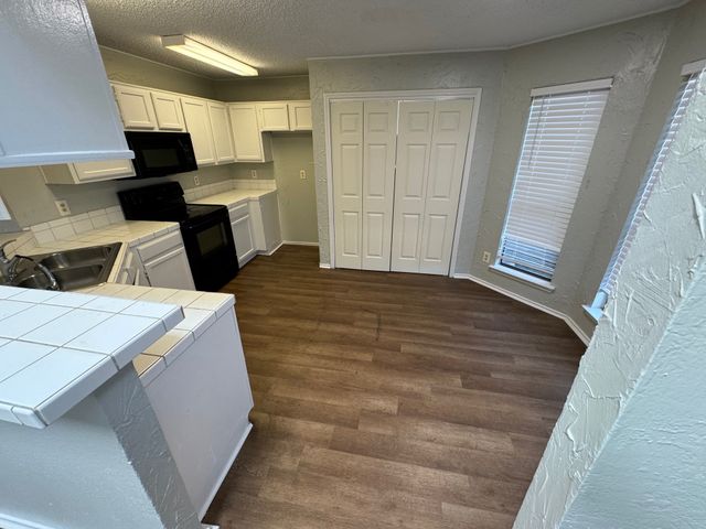 1033 Morningside Court, Mesquite, TX 75150