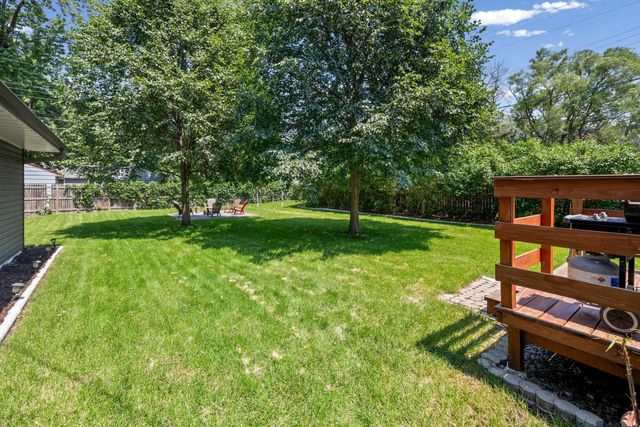 2185 Pinewood Drive, Mounds View, MN 55112