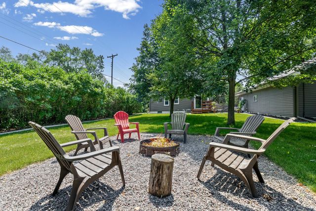 2185 Pinewood Drive, Mounds View, MN 55112