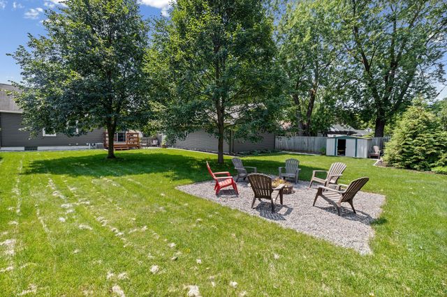 2185 Pinewood Drive, Mounds View, MN 55112