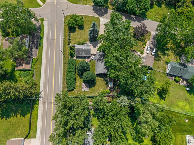 2185 Pinewood Drive, Mounds View, MN 55112