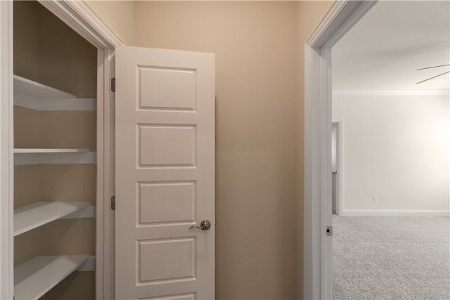 411 Linda Lane, Centerton, AR 72719