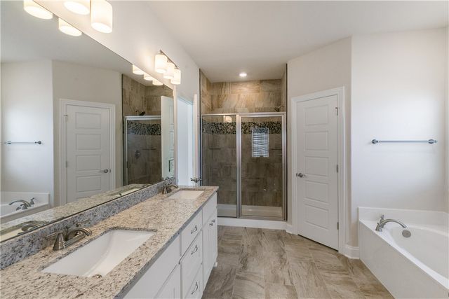 411 Linda Lane, Centerton, AR 72719