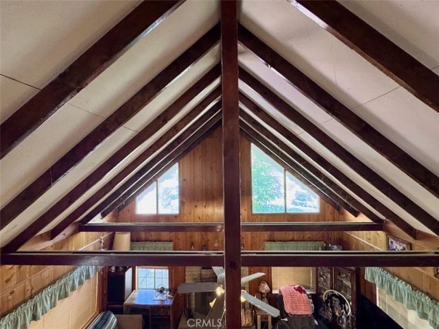 23733 Hillside, Crestline, CA 92325