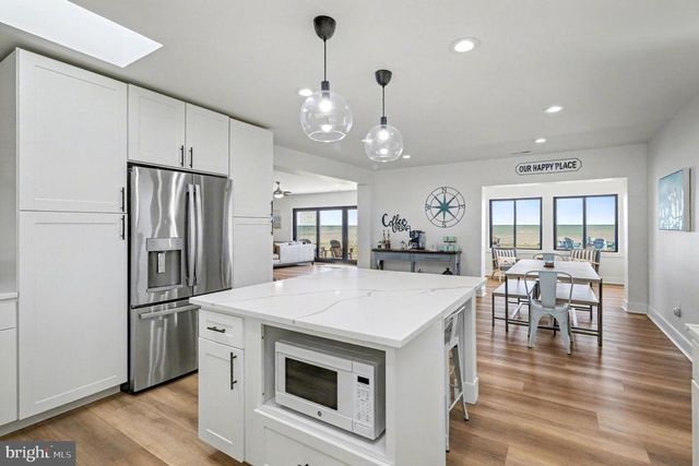 160 SHIPWATCH LN, Reedville, VA 22539