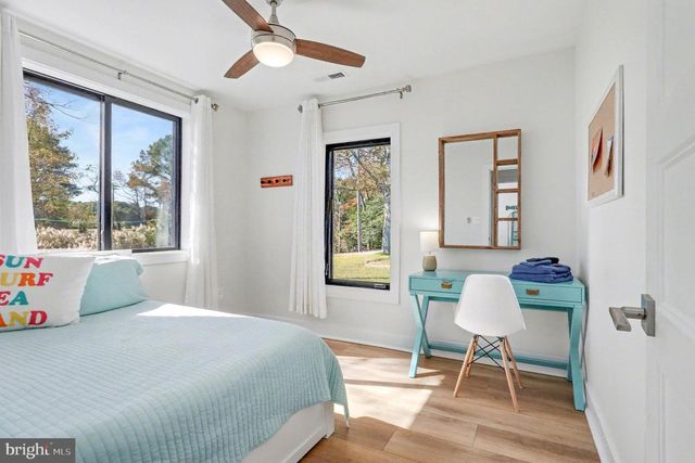 160 SHIPWATCH LN, Reedville, VA 22539