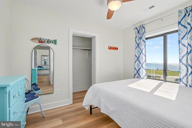 160 SHIPWATCH LN, Reedville, VA 22539