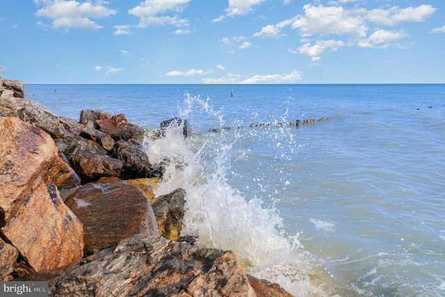 160 SHIPWATCH LN, Reedville, VA 22539