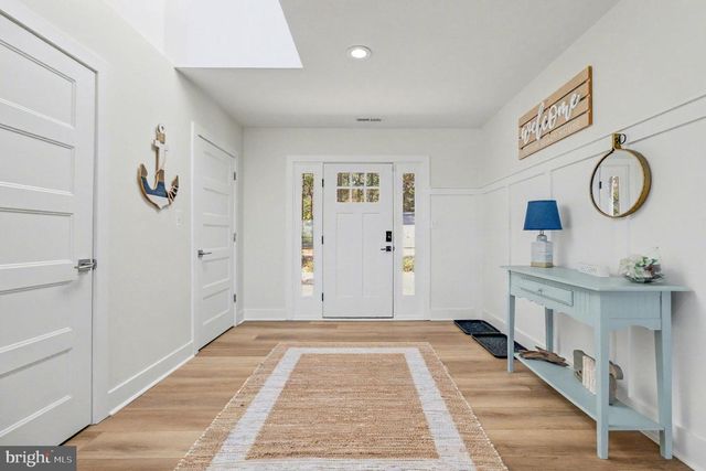 160 SHIPWATCH LN, Reedville, VA 22539