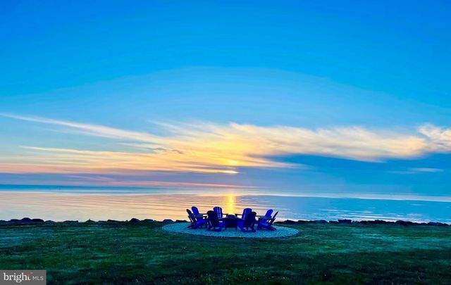 160 SHIPWATCH LN, Reedville, VA 22539