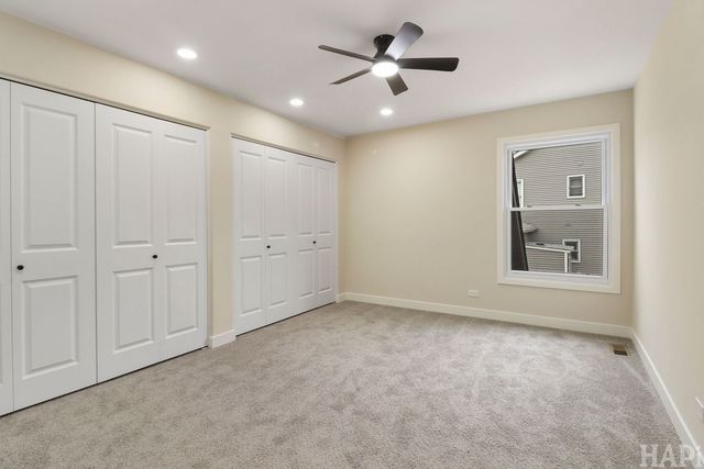 275 Farmhill Drive, Algonquin, IL 60102