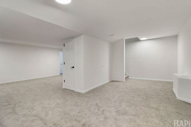 275 Farmhill Drive, Algonquin, IL 60102