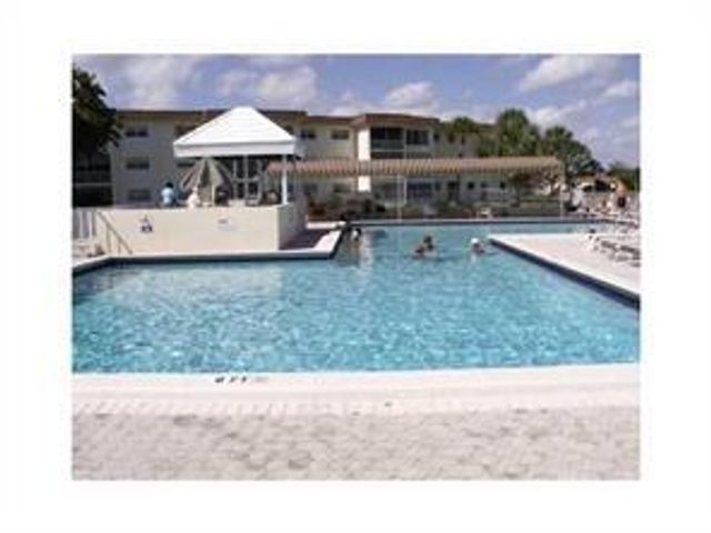 3500 SW Natura Boulevard 211, Deerfield Beach, FL 33441