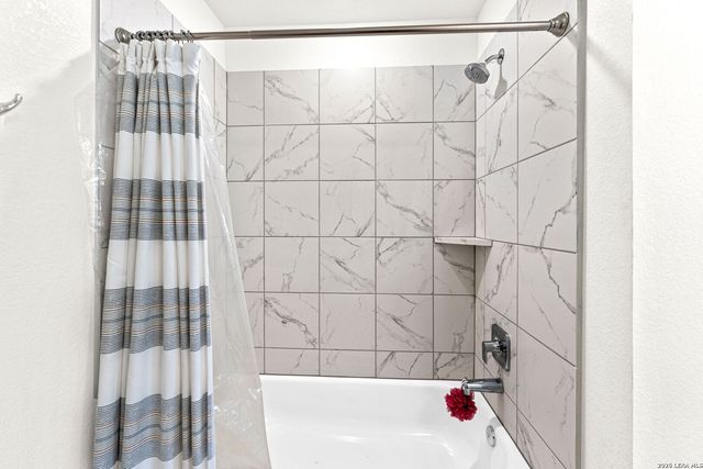 1029 Santiam St, Georgetown, TX 78626