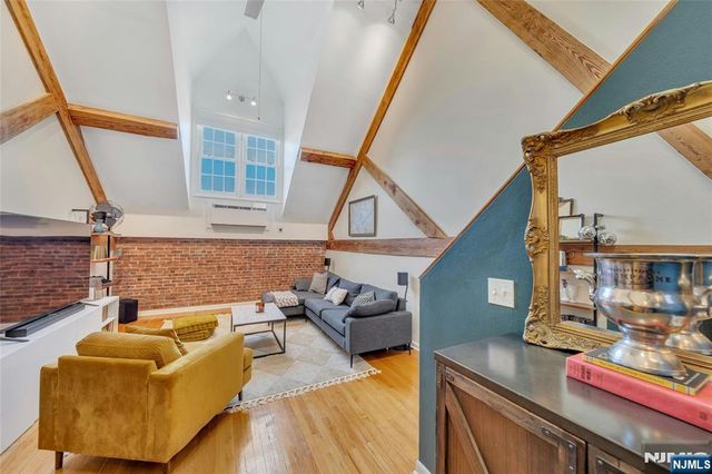 491 Valley Street 15, Orange, NJ 07050