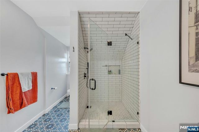 491 Valley Street 15, Orange, NJ 07050