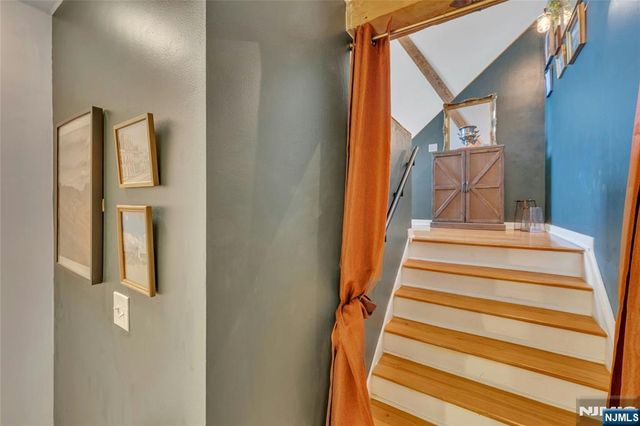 491 Valley Street 15, Orange, NJ 07050