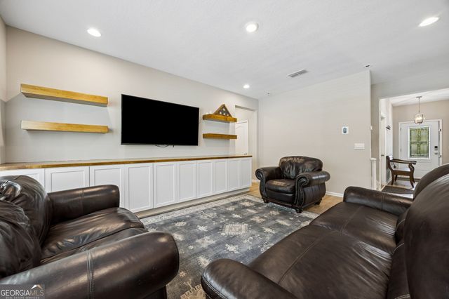 215 Holm Place, St. Marys, GA 31558