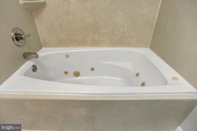 630 S ELLWOOD AVE, Baltimore, MD 21224