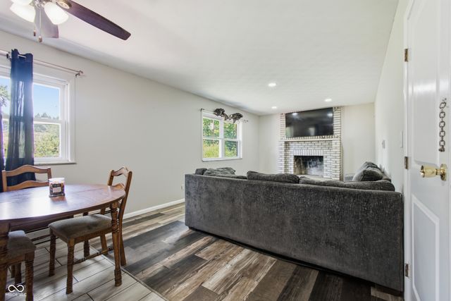 6932 W 10th Street, Indianapolis, IN 46214