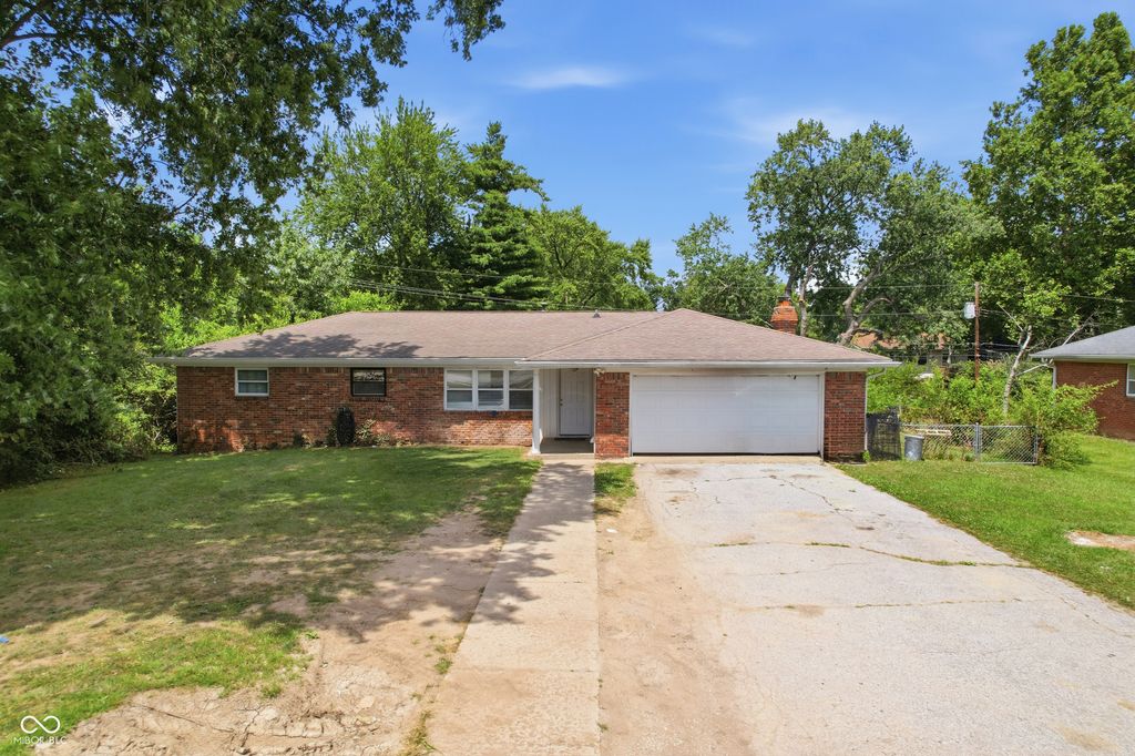 6932 W 10th Street, Indianapolis, IN 46214