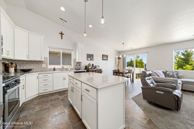 4281 N SHELBURNE LOOP, Post Falls, ID 83854