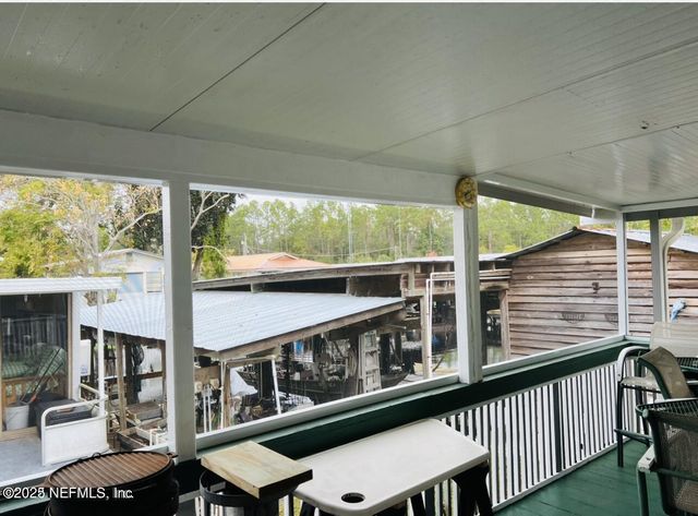 115 WALT Lane, Satsuma, FL 32189