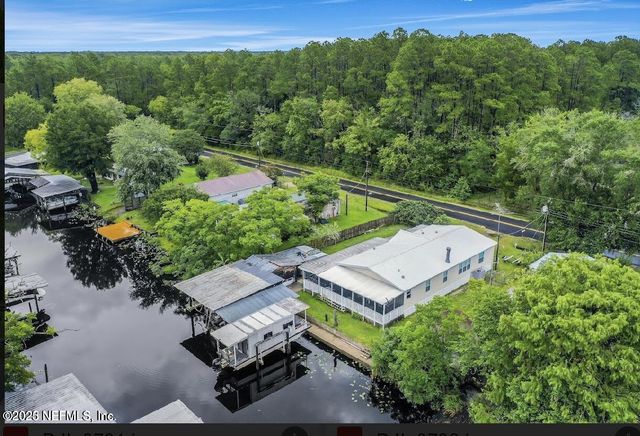 115 WALT Lane, Satsuma, FL 32189