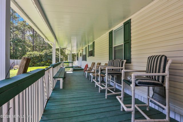 115 WALT Lane, Satsuma, FL 32189