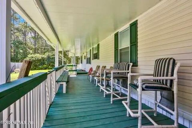 115 WALT Lane, Satsuma, FL 32189