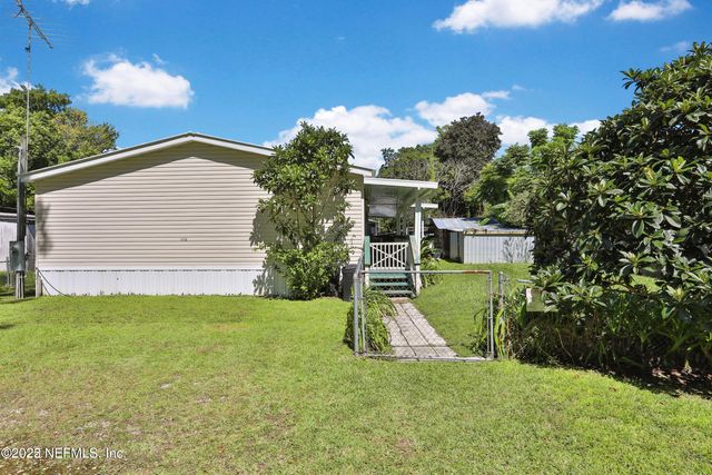 115 WALT Lane, Satsuma, FL 32189