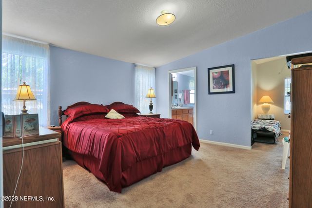 115 WALT Lane, Satsuma, FL 32189