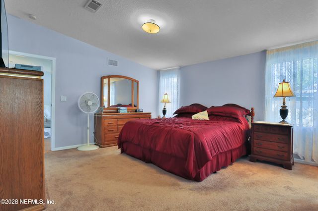 115 WALT Lane, Satsuma, FL 32189