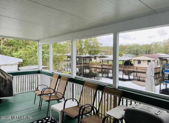 115 WALT Lane, Satsuma, FL 32189