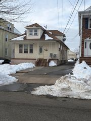 297 Delaware Ave, Paterson City, NJ 07503