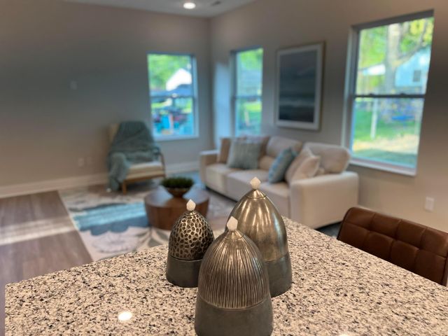 13294 Cedar Road NE, Thornville, OH 43076